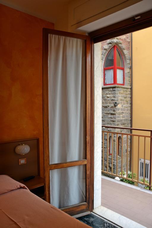 Hotel Corallo Монеглия Стая снимка