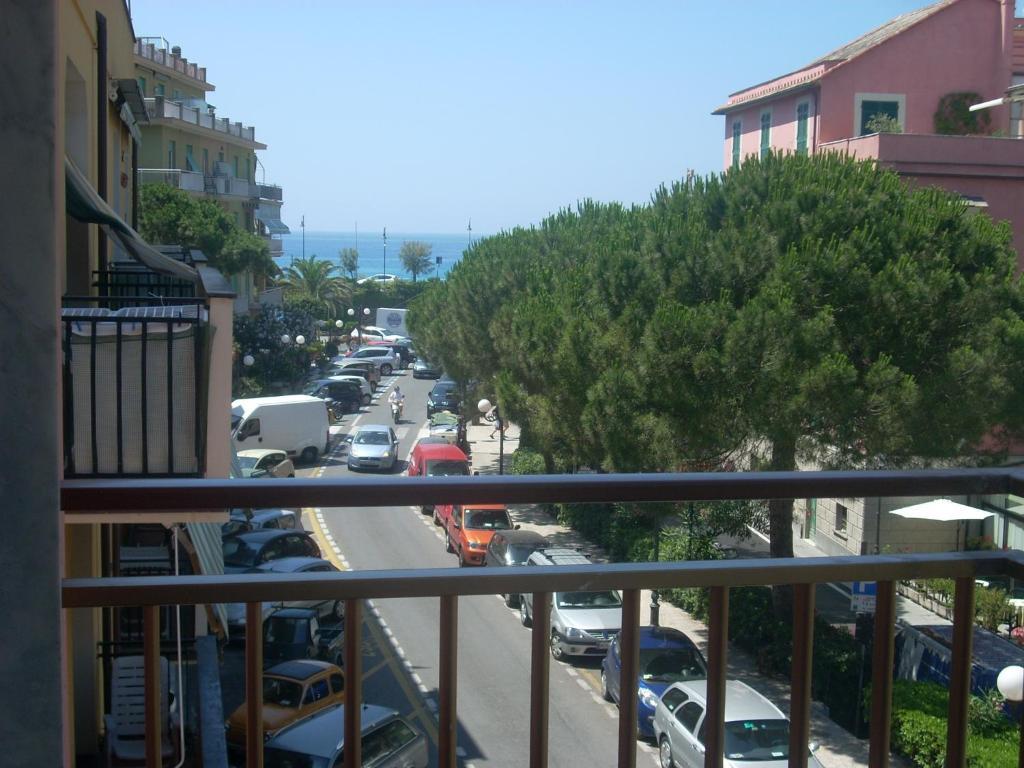 Hotel Corallo Монеглия Стая снимка